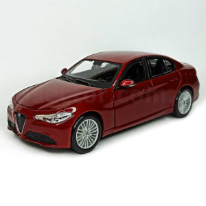 Alfa Romeo Giulia 2016 Коллекционная модель 1:24