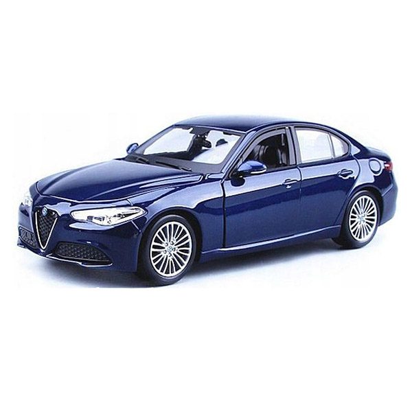 Alfa Romeo Giulia 2016 Модель 1:24 Синий