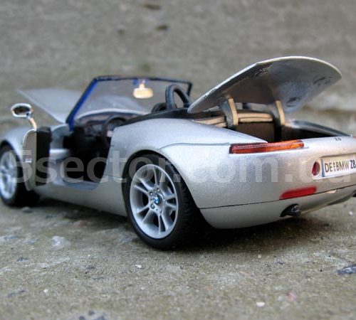 BMW Z8 Модель автомобиля 1:24 Серый