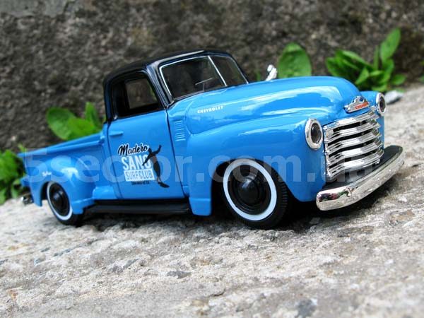 Chevrolet 3100 Pick Up 1950 Коллекционная модель 1:24