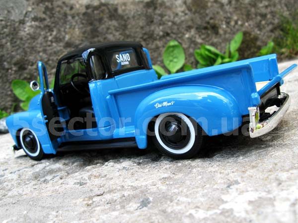 Chevrolet 3100 Pick Up 1950 Коллекционная модель 1:24