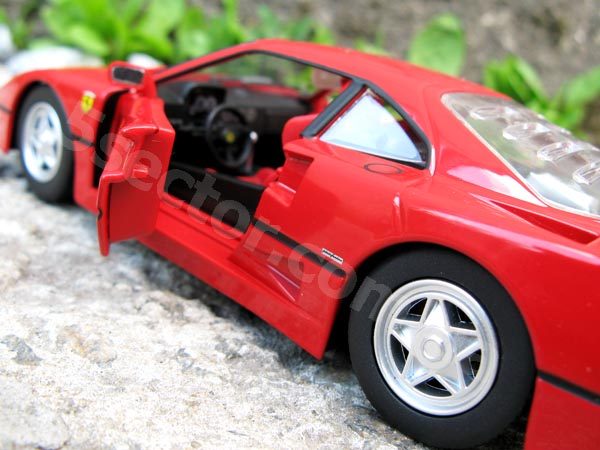 Ferrari F40 Коллекционная модель автомобиля 1:24