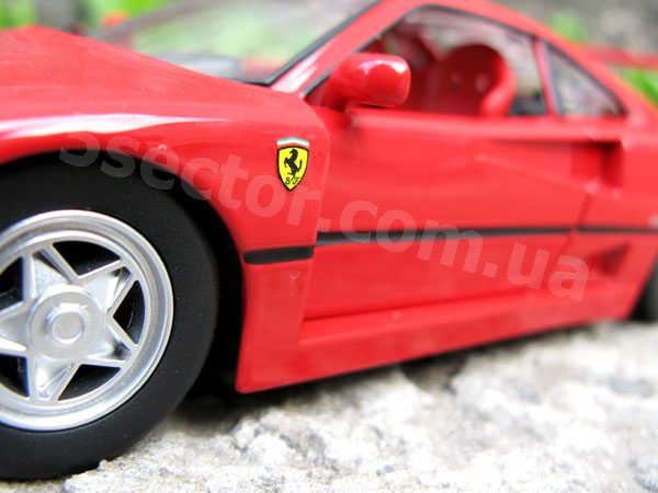 Ferrari F40 Коллекционная модель автомобиля 1:24
