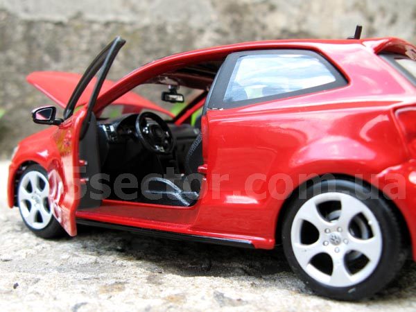 Volkswagen Polo 5 GTI Коллекционная модель 1:24