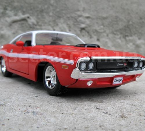 Dodge Challenger R/T 1970 Коллекционная модель 1:24