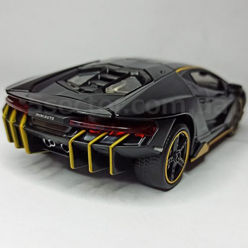 Lamborghini LP 770-4 Коллекционная модель 1:32