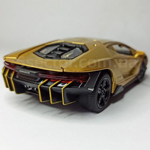 Lamborghini LP 770-4 Коллекционная модель 1:32