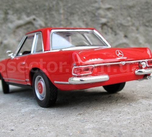 Mercedes-Benz 230 SL (W113) 1963 Модель 1:24 Красный