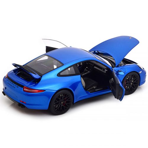 Porsche 911 Carrera GTS Coupe 2014 Модель 1:18 Синий