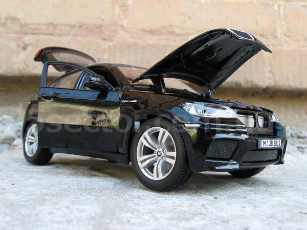 BMW X6 М Коллекционная модель автомобиля 1:18