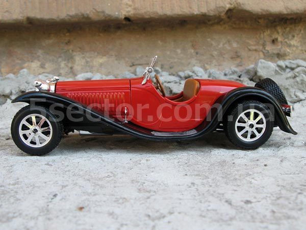 Bugatti Type 55 1932 Коллекционная модель 1:24