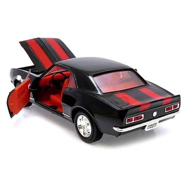 Chevrolet Camaro Z28 1967 Коллекционная модель 1:18