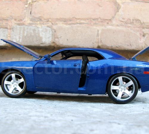 Dodge Challenger Concept 2006 Коллекционная модель 1:18