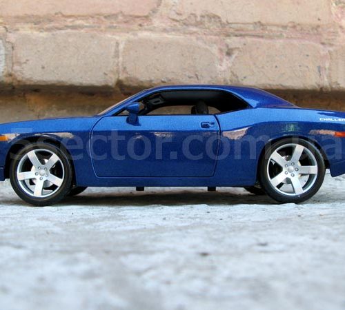 Dodge Challenger Concept 2006 Коллекционная модель 1:18