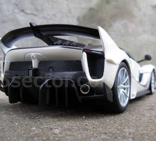 Ferrari FXX-K Evo No.70 2018 Коллекционная модель 1:18