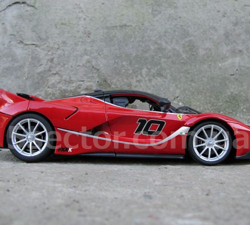 Ferrari FXX-K No.10 2015 Коллекционная модель 1:18