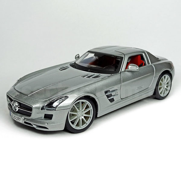 Mercedes-Benz SLS AMG Коллекционная модель 1:18