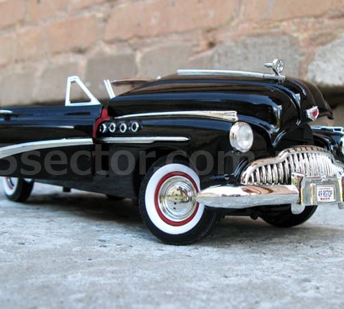 Buick Roadmaster Convertible 1949 Модель 1:18