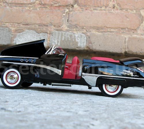 Buick Roadmaster Convertible 1949 Модель 1:18