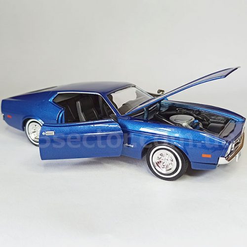 Ford Mustang Sportsroof 1971 Коллекционная модель 1:24