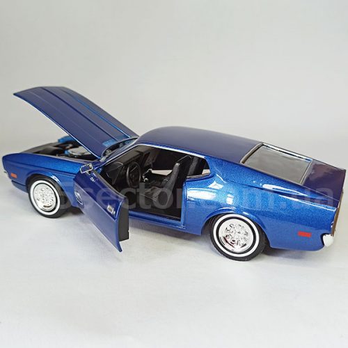 Ford Mustang Sportsroof 1971 Коллекционная модель 1:24