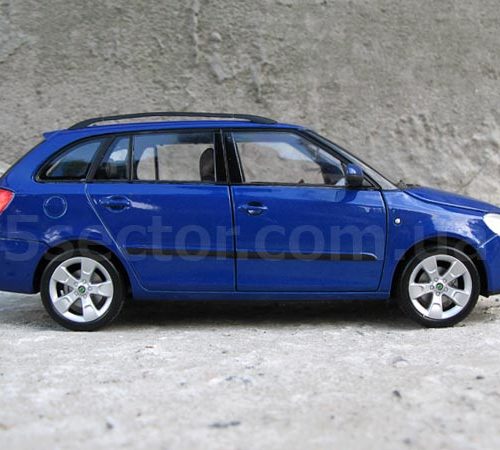 Skoda Fabia II station wagon Коллекционная модель 1:24