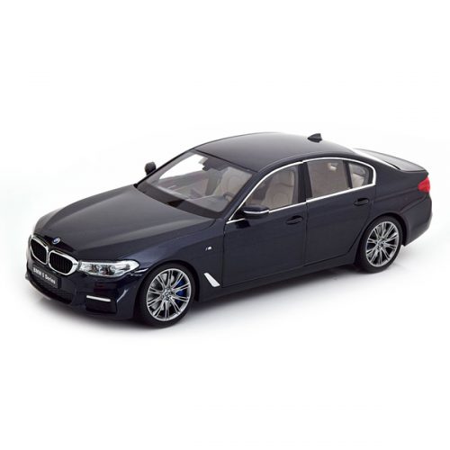 BMW 5 Series (G30) 2017 Коллекционная модель 1:18