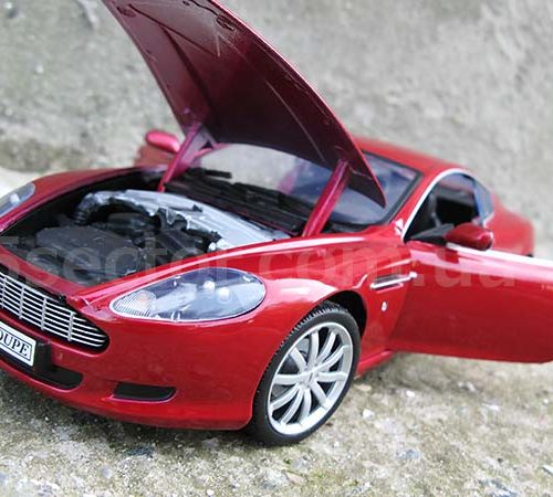 Aston Martin DB9 Модель 1:18 Красный
