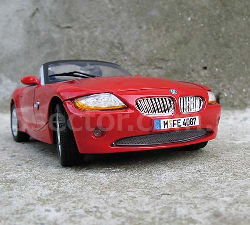 BMW Z4 (E85) 2008 Модель 1:18 Красный