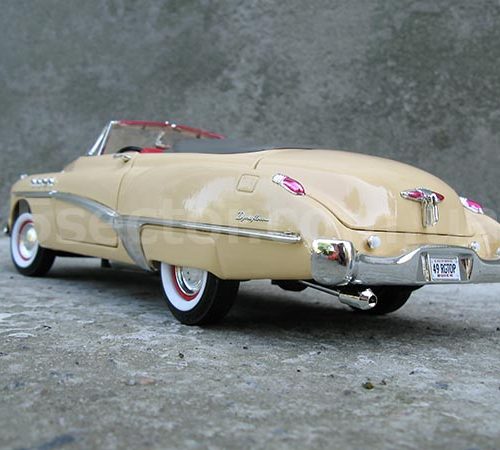 Buick Roadmaster Convertible 1949 Модель 1:18 Бежевый