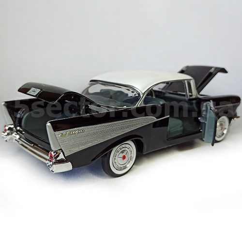 Chevrolet Bel Air 1957 Модель 1:24 Черный