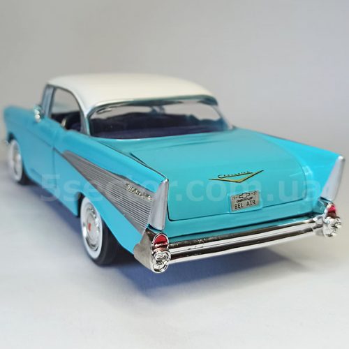 Chevrolet Bel Air 1957 Модель 1:24 Голубой