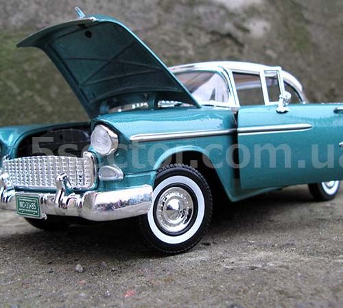 Chevrolet Bel Air Hardtop 1955 Модель 1:18 Зеленый