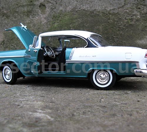 Chevrolet Bel Air Hardtop 1955 Модель 1:18 Зеленый