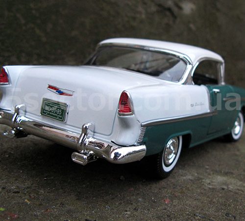 Chevrolet Bel Air Hardtop 1955 Модель 1:18 Зеленый