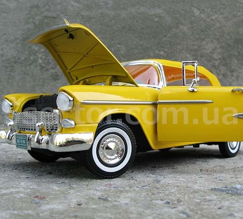 Chevrolet Bel Air convertible 1955 Модель 1:18 Желтый