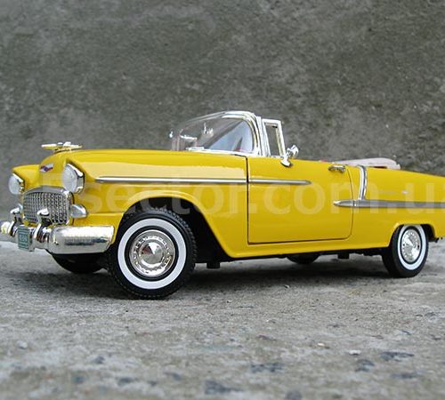 Chevrolet Bel Air convertible 1955 Модель 1:18 Желтый