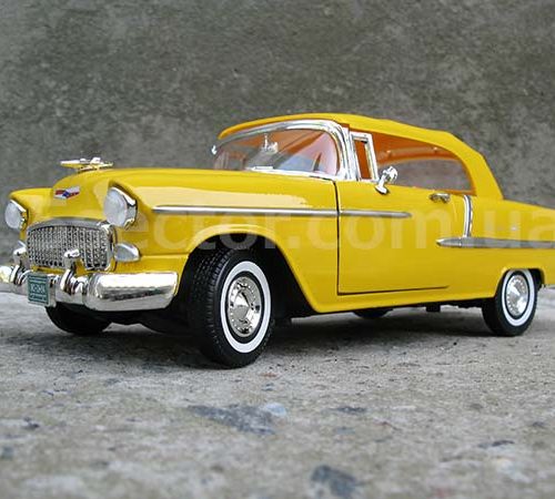 Chevrolet Bel Air convertible 1955 Модель 1:18 Желтый