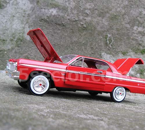 Chevrolet Impala 1964 Модель 1:24 Красный