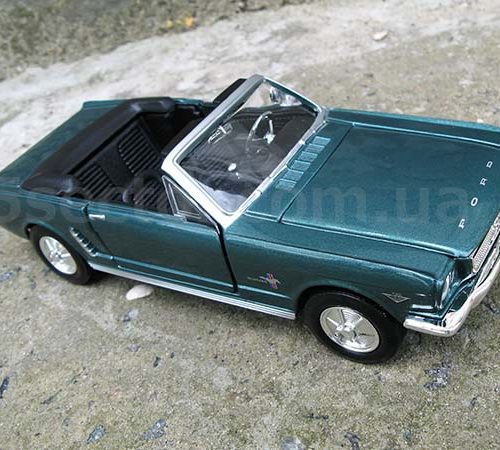 Ford Mustang Convertible 1964 Модель 1:24 Зеленый