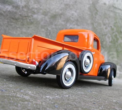 Ford Pickup 1940 Модель 1:18 Оранжевый