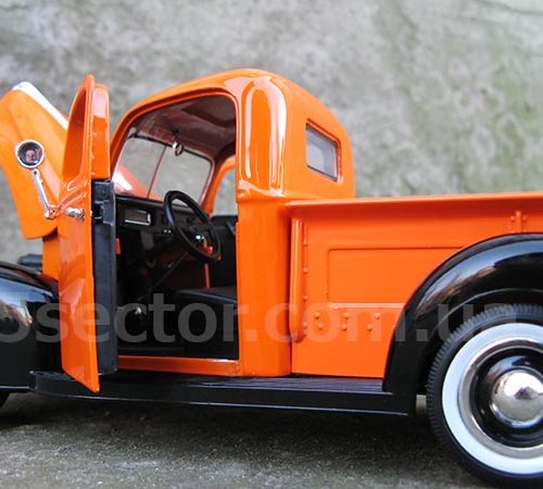 Ford Pickup 1940 Модель 1:18 Оранжевый