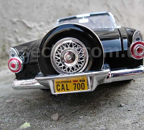 Ford Thunderbird Convertible 1956 Модель 1:18 Черный