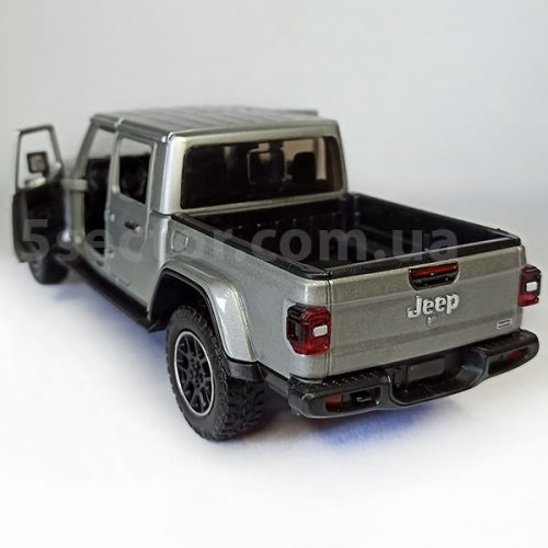 Jeep Gladiator Overland Hardtop 2021 Модель 1:24 Серый