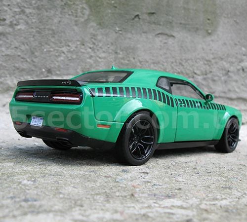 Dodge Challenger SRT Hellcat 2018 Модель 1:24 Зеленый