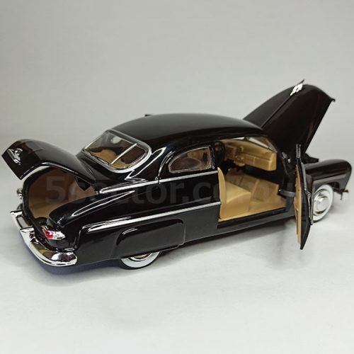 Mercury Eight coupe 1949 Модель 1:24 Черный