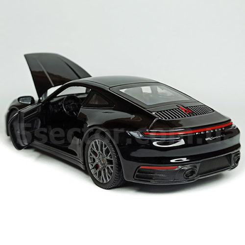 Porsche 911 Carrera 4S (992) Модель 1:24 Черный