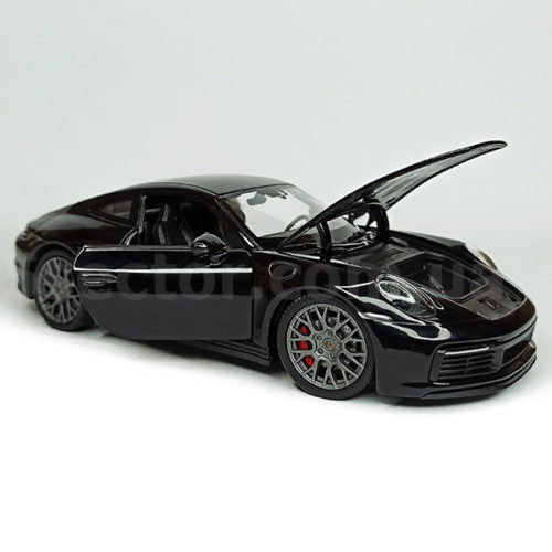 Porsche 911 Carrera 4S (992) Модель 1:24 Черный