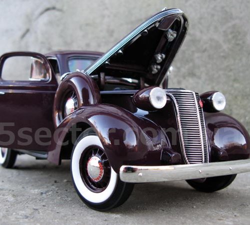 Studebaker Coupe Express pickup 1937 Модель 1:18 Бордовый