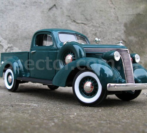 Studebaker Coupe Express pickup 1937 Модель 1:18 Зеленый